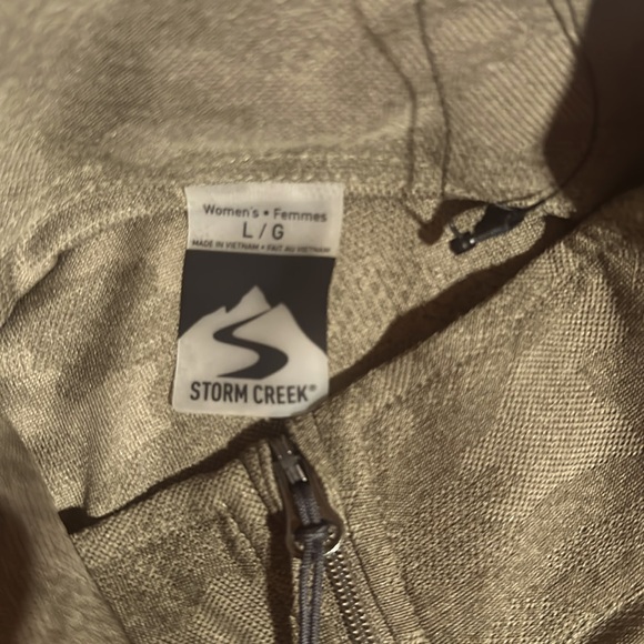 Storm Creek Quarter Zip Pullover NWT - Picture 2 of 5